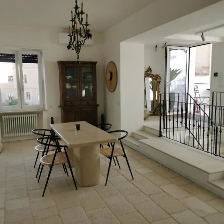 A Barunedda - Charming House With Terrace 陶尔米纳